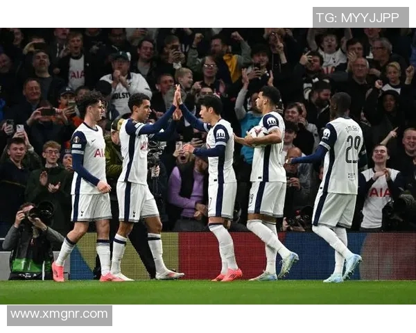 利物浦在欧联杯中大胜卡拉巴赫展现强大实力全场精彩瞬间回顾