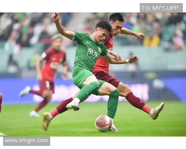 中超赛场上林良铭的精彩远射瞬间引发球迷热议与赞叹