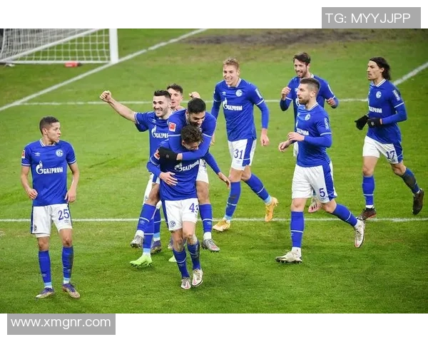 多特逆转胜沙尔克，橙黑军团笑傲德比之战